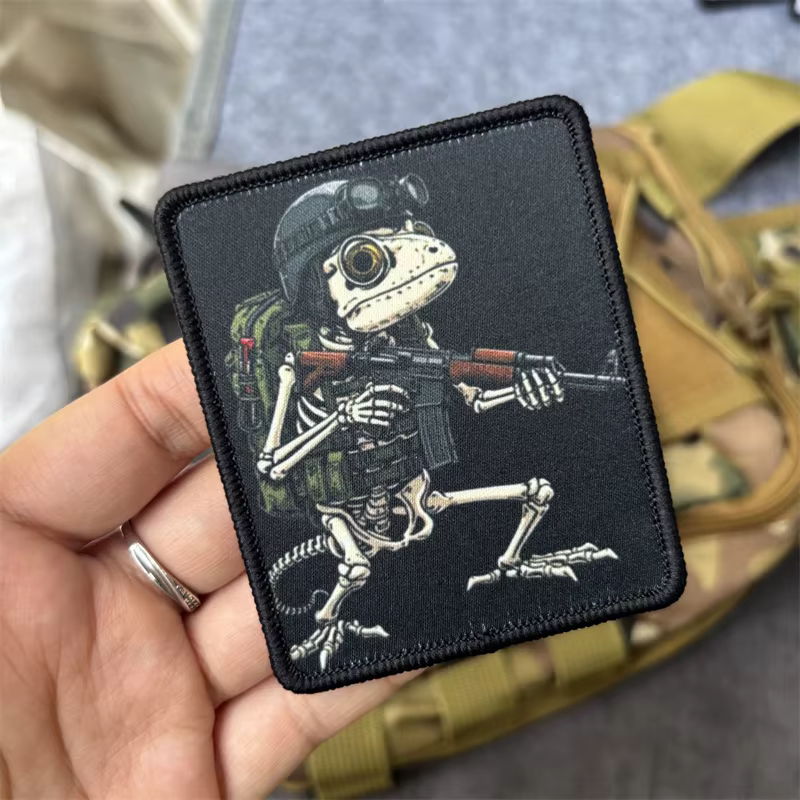 Parche táctico calavera de rana – Sistema hook para chaleco o mochila - imagen 4