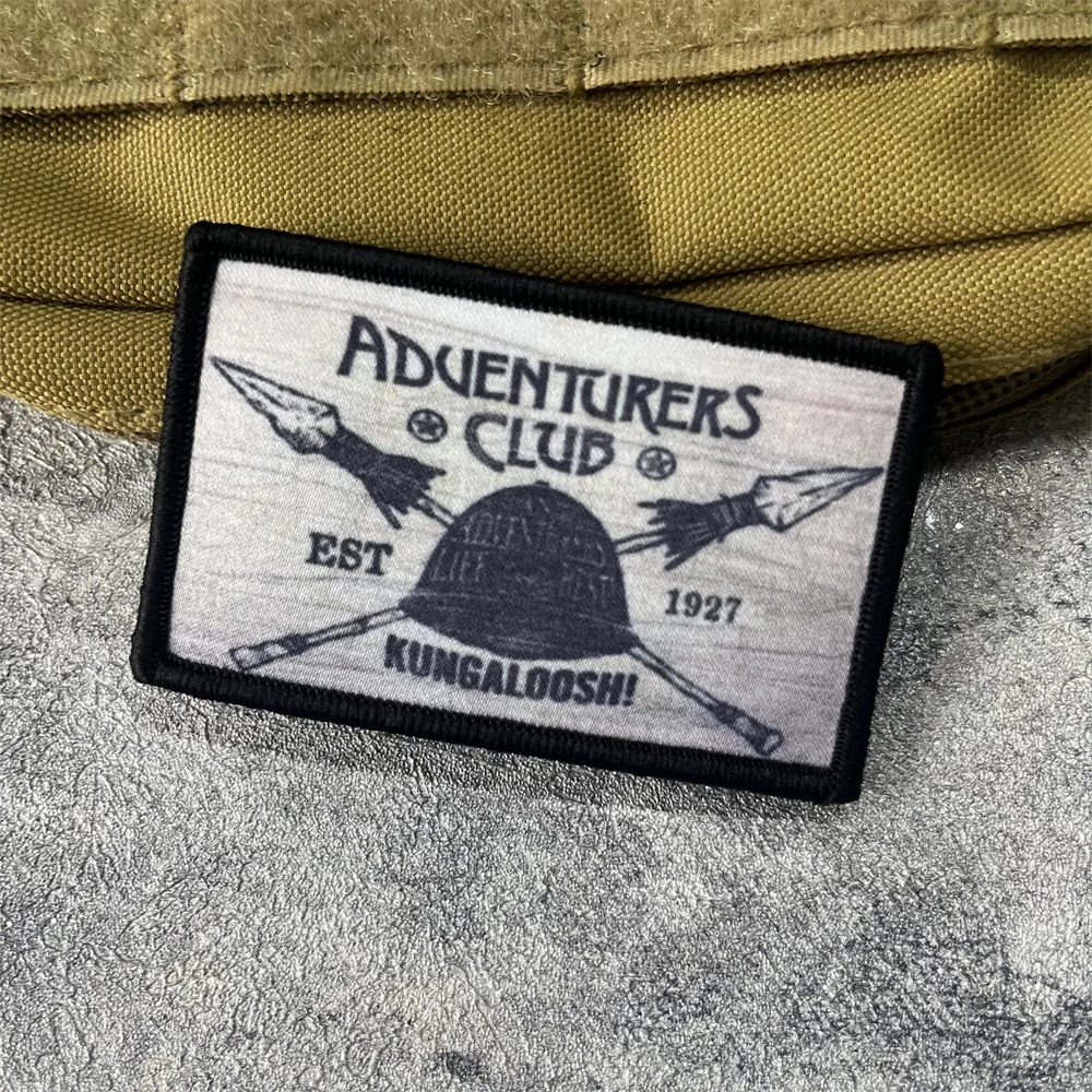 Parche táctico Kungaloosh – Club Aventureros para mochila y uniforme - imagen 3