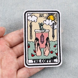 Parche bordado Tarot café – Termoadhesivo para planchar o coser