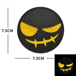 Parche táctico luminoso PVC con cara sonriente malvada – MOLLE