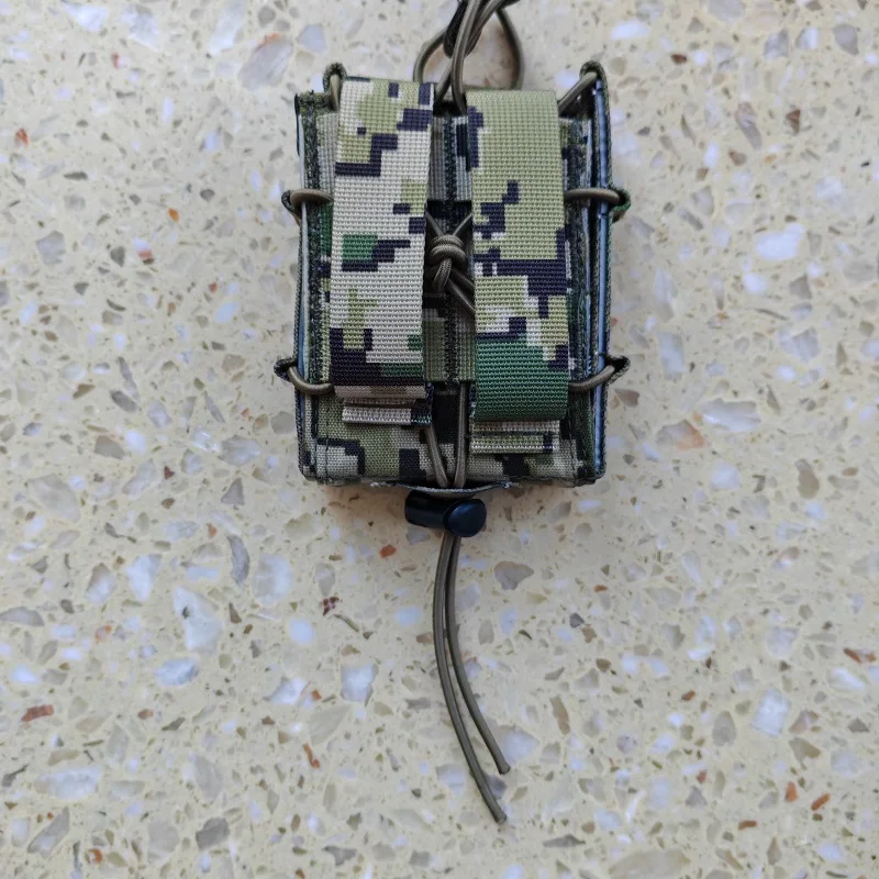 556 762 Bolsa para revistas de expansión elástica única - imagen 4