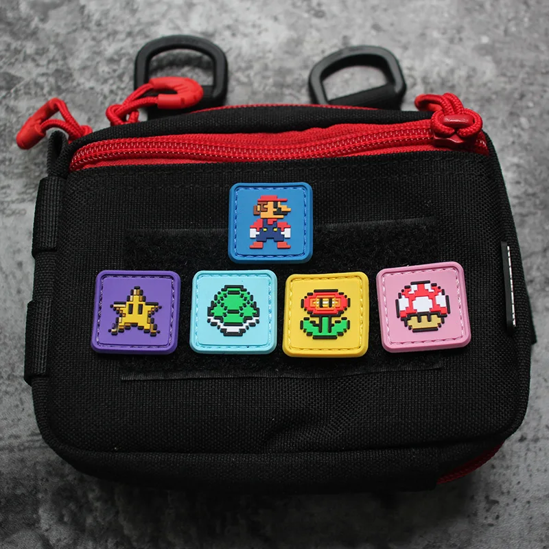 Parches de PVC Mini cuadrados nostálgicos para ropa, insignia de entretenimiento de juego táctico, apliques de mochila, pixeles lindos, Super Marioo - imagen 5