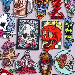 Parche termoadhesivo punk calavera terror bordado para ropa y chaqueta