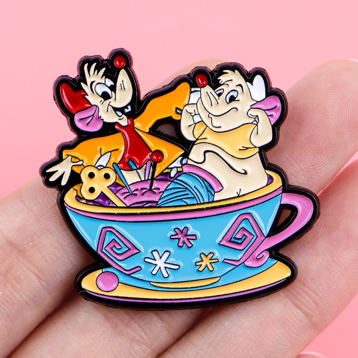 Juego de 2 unidades de alfileres esmaltados de ratón, broche de dibujos animados, animales divertidos, Pin de solapa de Metal, insignia, accesorios para mochila, joyería, regalos para amigos - imagen 5