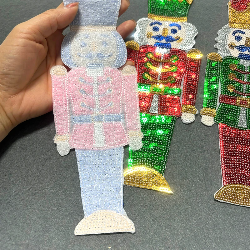 Parche bordado de lentejuelas soldado Cascanueces Robot ropa accesorios de costura parches bordados de dibujos animados decorativos DIY - imagen 3