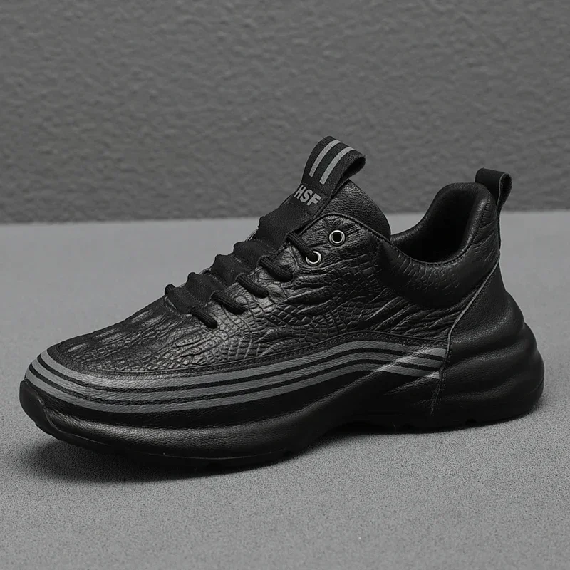 Zapatillas deportivas de cuero genuino para hombre, zapatos informales con elevación de altura, transpirables y cómodos, a la moda, novedad - imagen 4