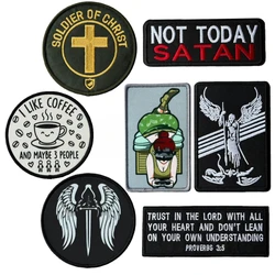 Parche Militar de Morale del Arcángel, Cruz Bíblica, Accesorios Tácticos, Parches Bordados con Gancho y Bucle para Mochila