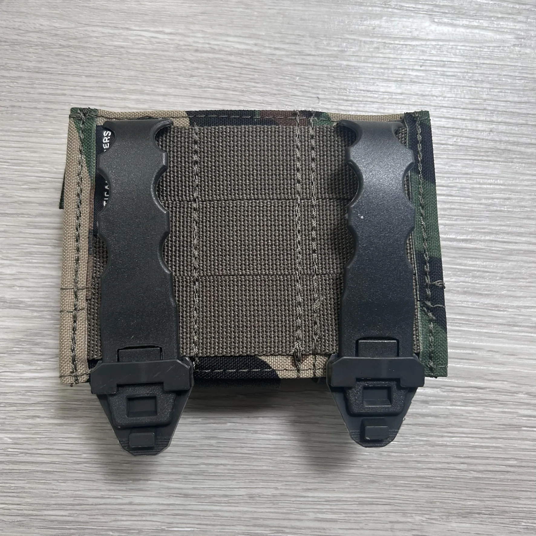 Bolsa doble combinada para revistas de 9 mm + 5,56, estilo EXTAC KYWI - imagen 2