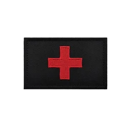 Parche cruzado médico, Velcros táctico, símbolo de primeros auxilios, insignia de sujeción con gancho bordado para pantalones vaqueros, gorra de mochila Molle