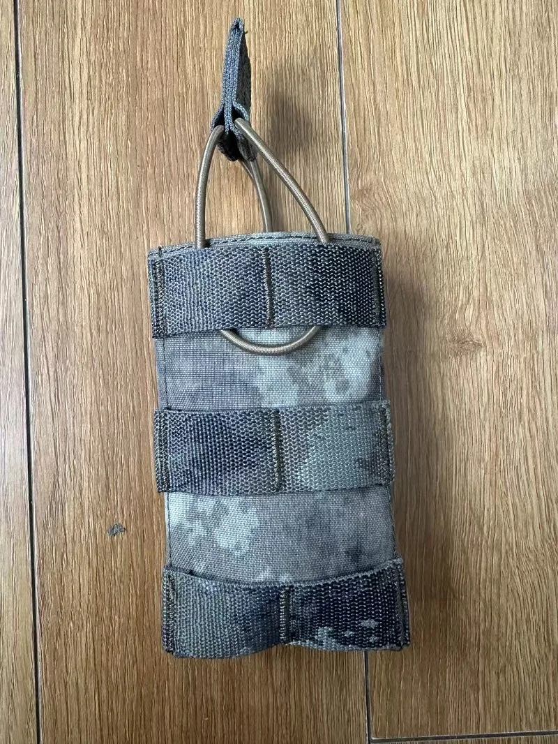 Bolsa porta cargadores MOLLE para equipo táctico outdoor - imagen 3
