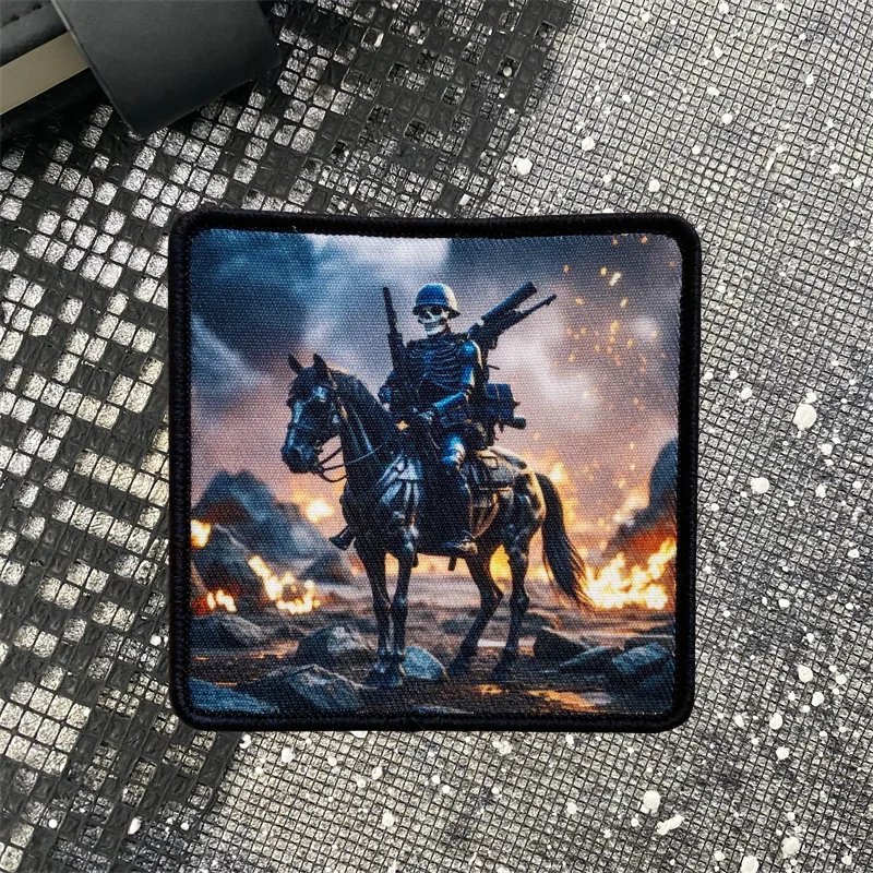 Soldados tácticos montando un cráneo caballo moral insignia parche personalidad brazalete gancho y bucle mochila al aire libre pegatina decorativa - imagen 5