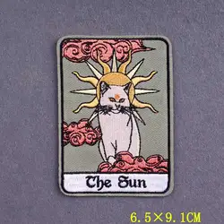 Parche bordado Tarot esotérico – Termoadhesivo para coser o planchar