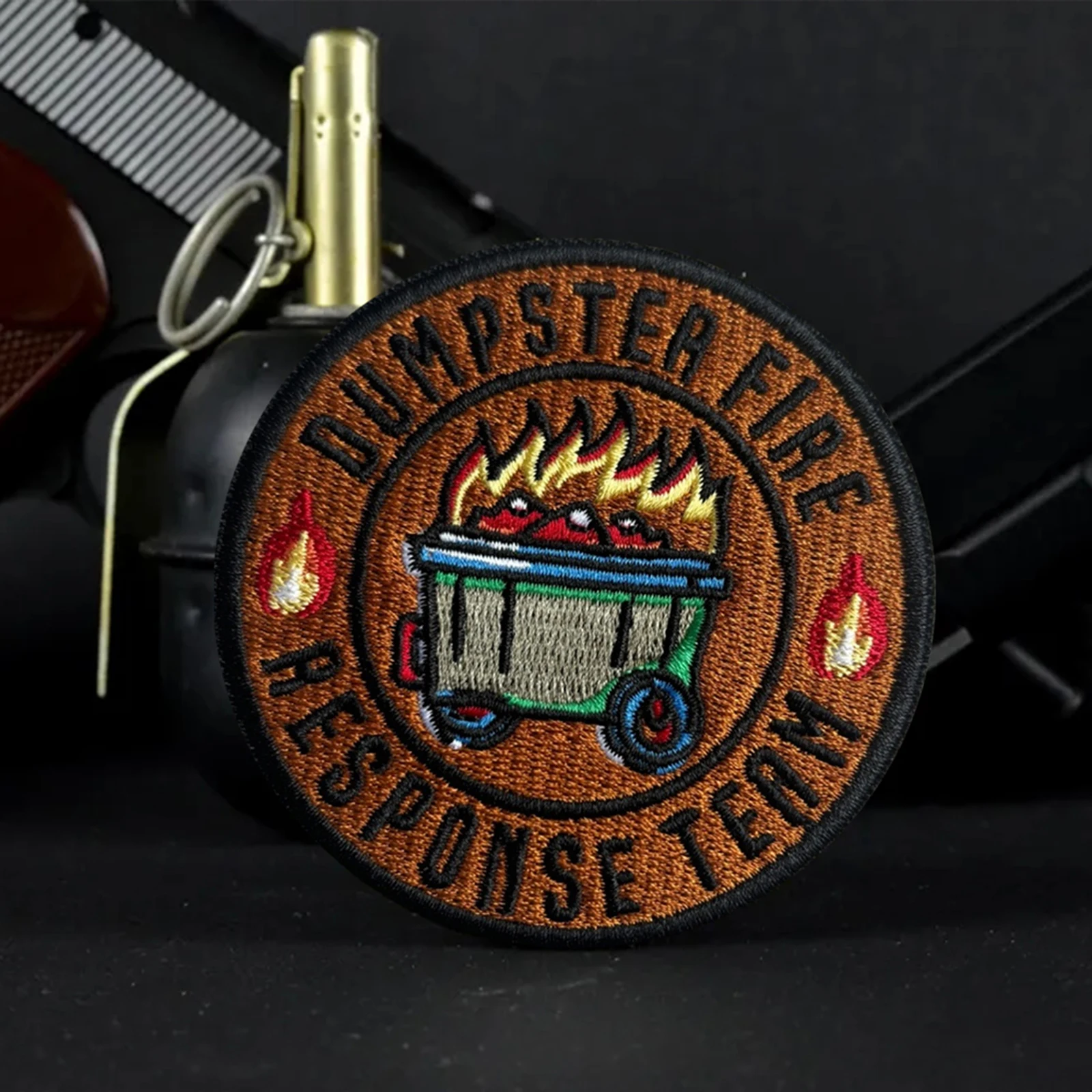 Parche táctico del equipo de respuesta contra incendios de basura, parche bordado con gancho y bucle divertido, insignia de moral militar, brazalete, pegatinas para mochila