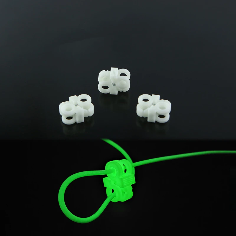 Hebilla luminosa de resorte de doble agujero, correas para nariz de cerdo, hebilla de separación, ajuste multifunción, accesorios de expansión para mochila