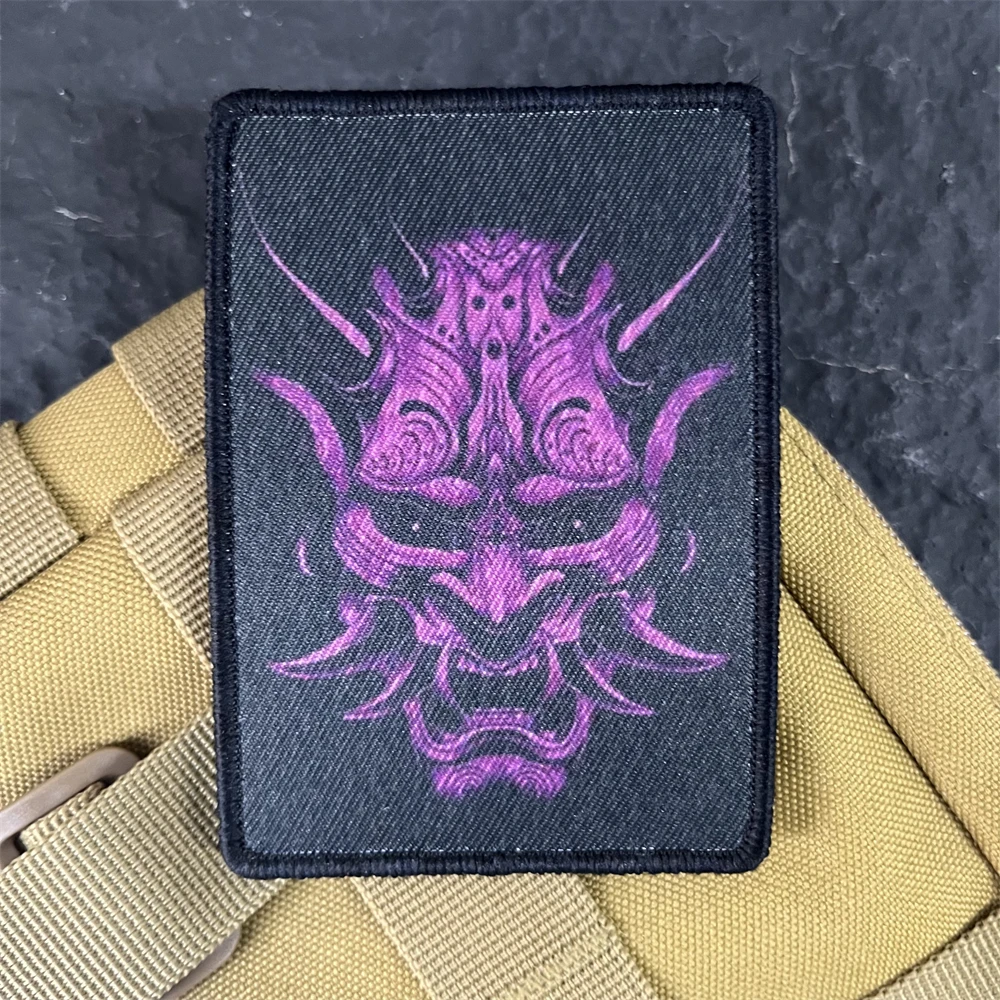 Parches de gancho y bucle con estampado de Anime japonés, insignia de moral táctica, brazalete de demonio Onni, pegatina decorativa para mochila - imagen 5