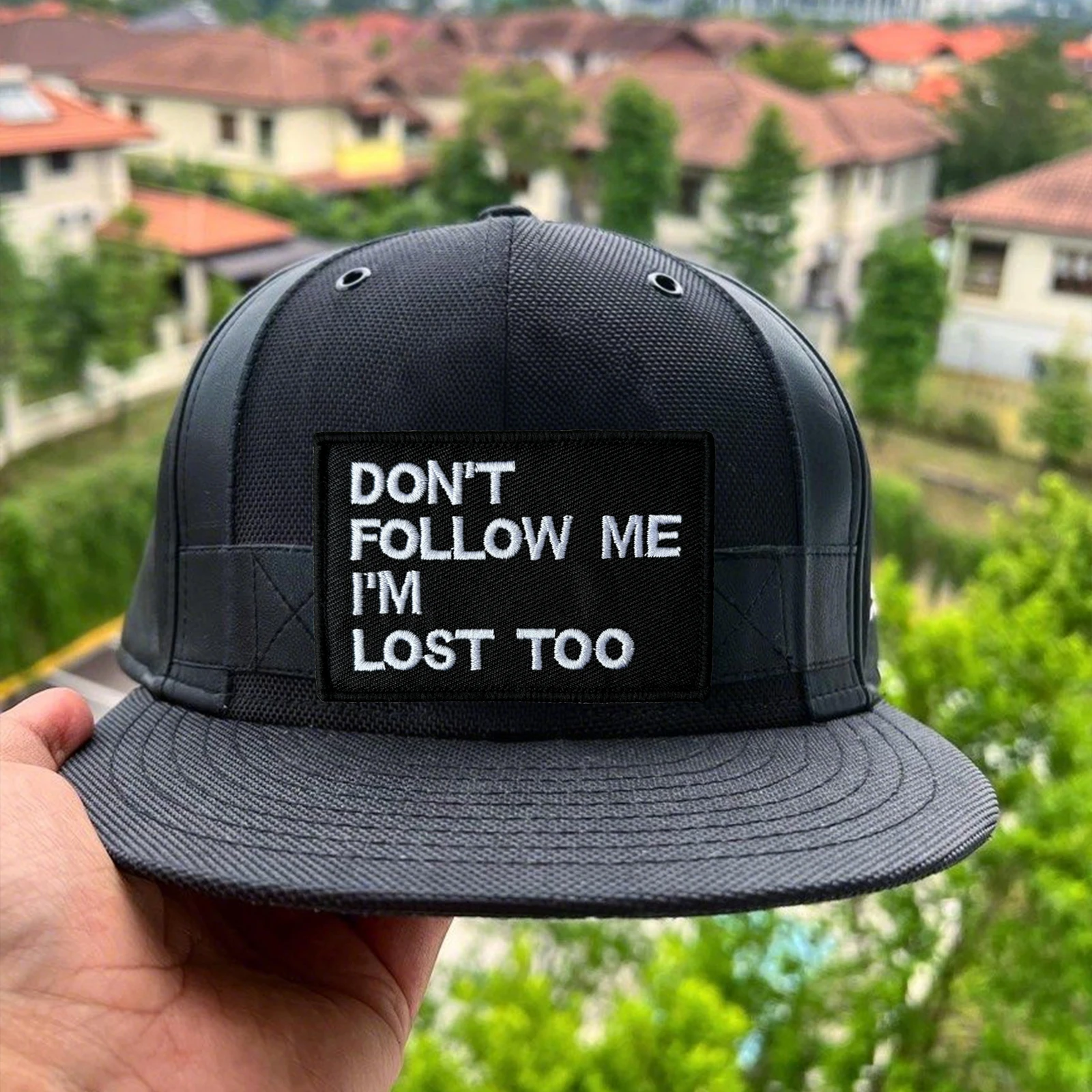 "DON'T FOLLOW I'M LOST TOO" Tactical Patch Hook&Loop Embroidery Patches Armband Military Morale Badge Backpack Clothes Stickers - imagen 4