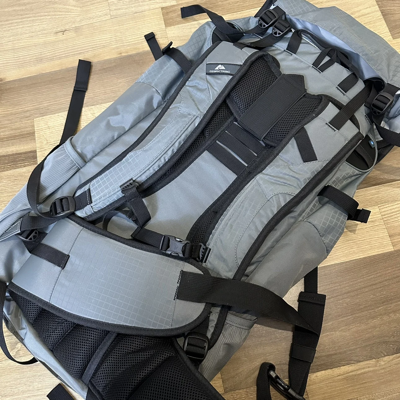 Mochila táctica de senderismo multifuncional, bolsa de viaje impermeable de gran capacidad, 65l - imagen 3