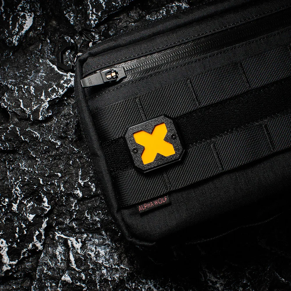Panel de Velcro Luminoso para porta insignias de mochila - imagen 4