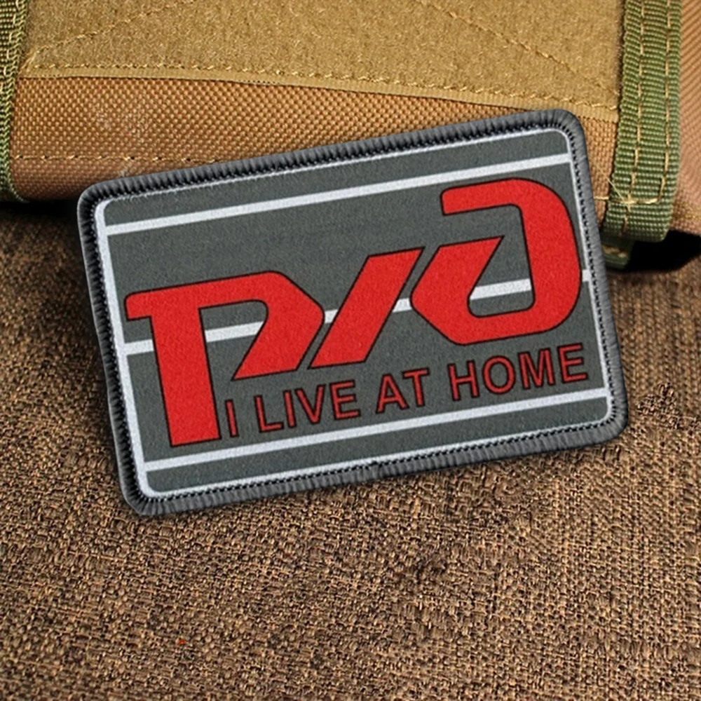 Parches tácticos de moral bordados "I Rarely Live At Home", parche divertido de gancho y bucle, insignia militar, brazalete, pegatinas para mochila - imagen 3