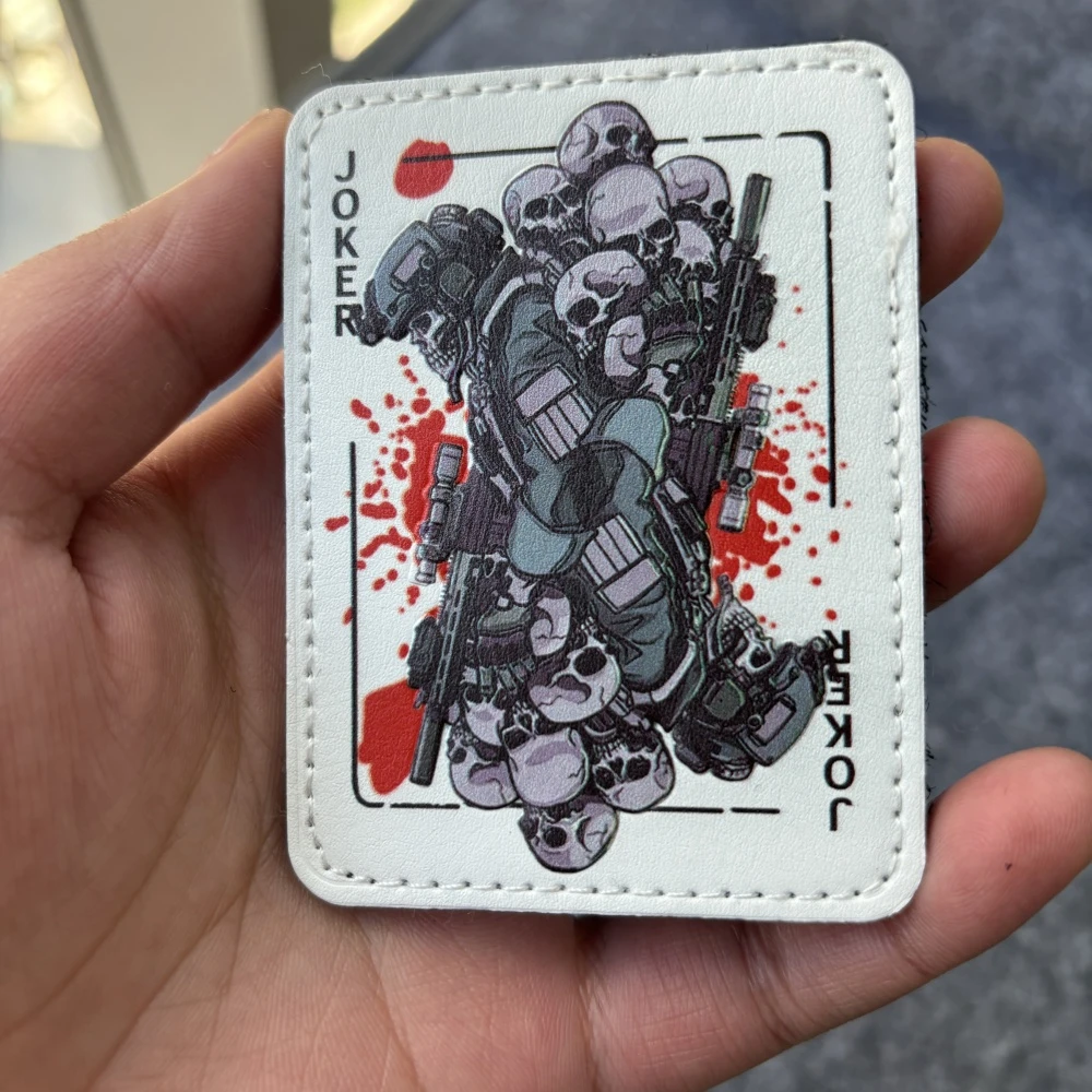 Parche táctico con estampado de calavera del Joker, parches con emblema de gancho y bucle, insignia de moral militar, brazalete del ejército, pegatinas para mochila Chevron - imagen 2