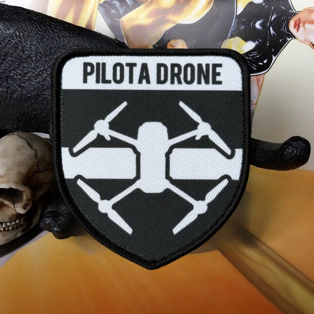Parche táctico de moral de piloto, insignia de escudo de piloto de Dron, parches de gancho y bucle impresos para ropa, pegatina de emblema militar - imagen 4
