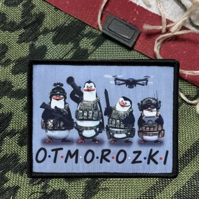 Parche con estampado del equipo de pingüinos, chaleco táctico, insignia de moral con gancho y bucle, pegatinas decorativas para mochila, parches para brazalete para ropa - imagen 2