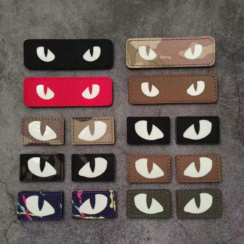 Parche táctico luminoso de ojos de gato, parches tácticos de moral en la ropa, sombrero, mochila, accesorios, aplique reflectante de brazalete