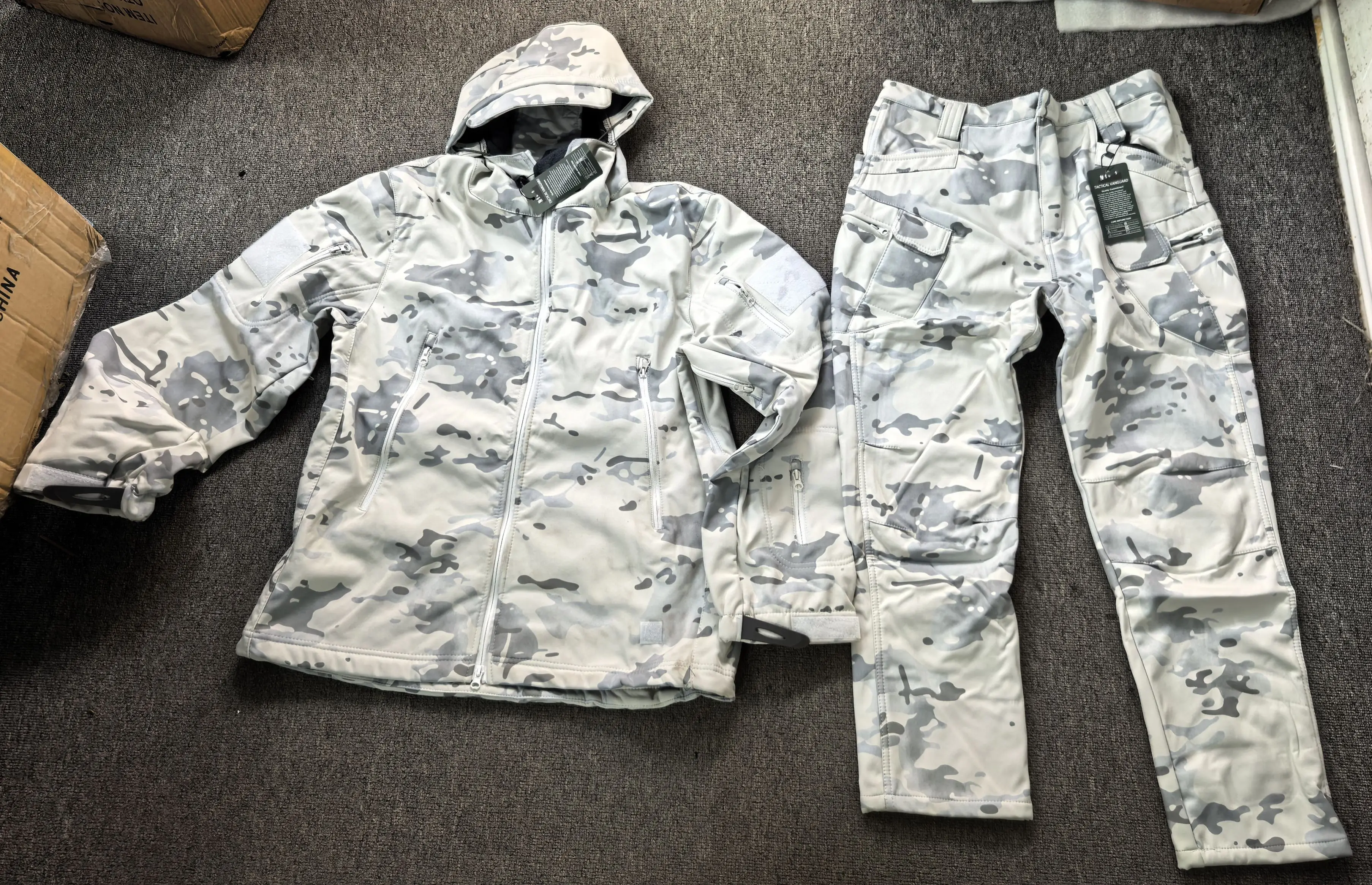 Traje Stormtrooper táctico de felpa con cremallera en axilas