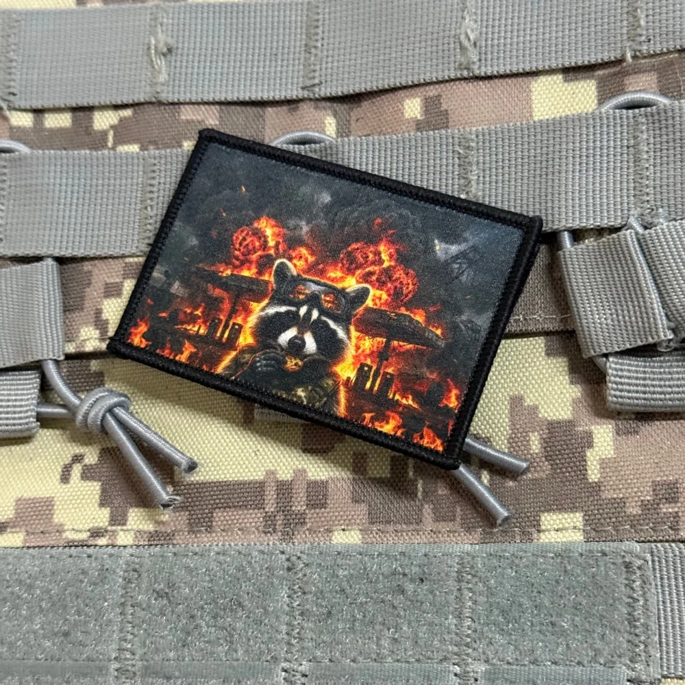 Parche táctico raccoon efecto explosión impreso con velcro mochila - imagen 4