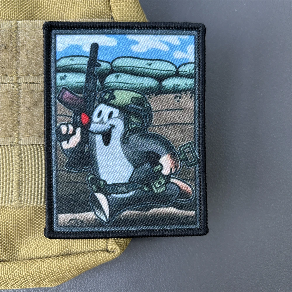 Parches tácticos de Mole Krtek, insignia de operador moral, brazalete del ejército militar, pegatinas de chaleco de mochila con emblema de Velcro impreso divertido - imagen 2