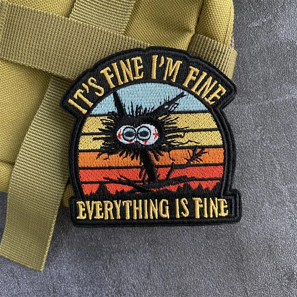 Esto está bien, todo está bien, parches de gato frito en ropa, PEW, parche bordado de gato negro, insignia de moral táctica, gancho y bucle - imagen 2