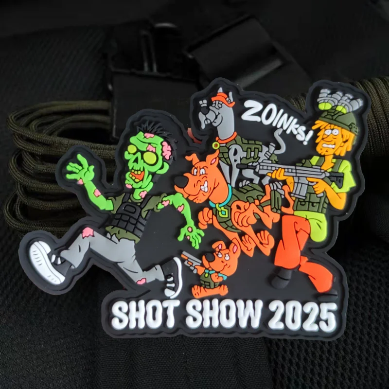 Parches de PVC SHOW 2025, esqueleto de batalla de perro, brazalete táctico, insignia de moral con gancho y bucle, pegatinas para mochila, parches para ropa - imagen 2