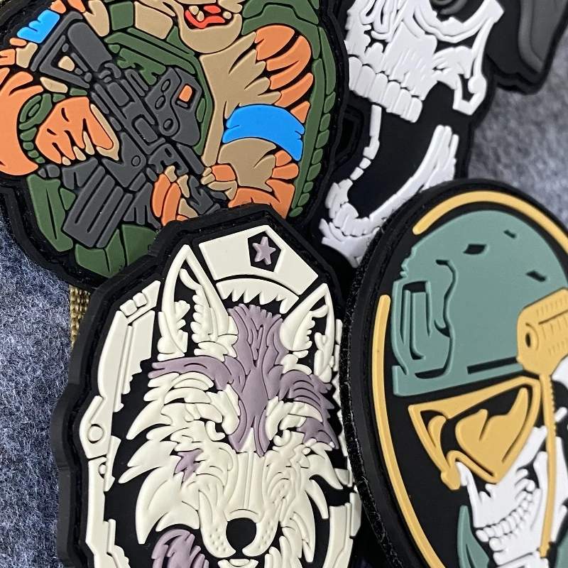 Insignia táctica de seguridad de Lobo, Parche de casco de calavera de visión nocturna, pegatina de mochila de gancho y bucle de PVC, tigre ucraniano militar - imagen 4