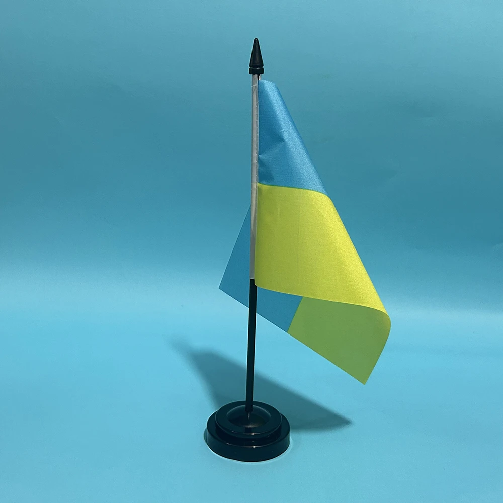 Bandera pequeña Ucrania poliéster – Banderín nacional escritorio oficina - imagen 5