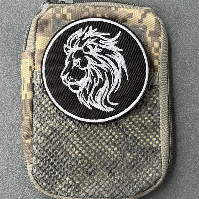 Parche bordado "León", insignia de moral táctica, gancho y bucle, mochila, ropa, accesorios decorativos, pegatina, brazalete