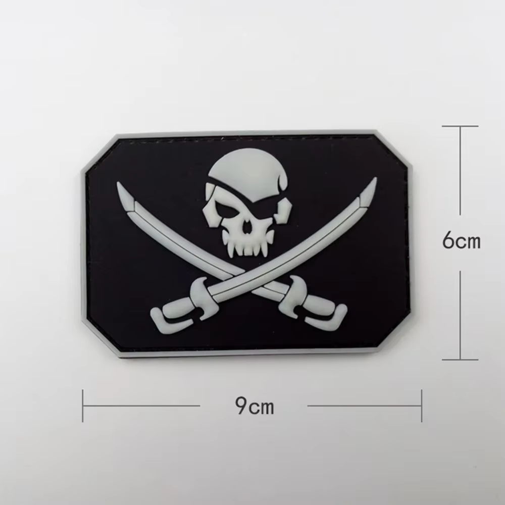 Parche PVC táctico Black Jack calavera pirata – Gancho para mochila - imagen 4