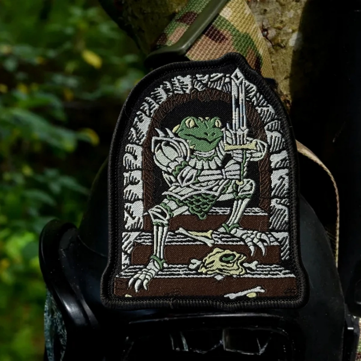 Parches bordados de gancho y bucle de Caballero Rana en la Edad Media, insignia de moral táctica, pegatina para mochila militar, apliques personalizados - imagen 3