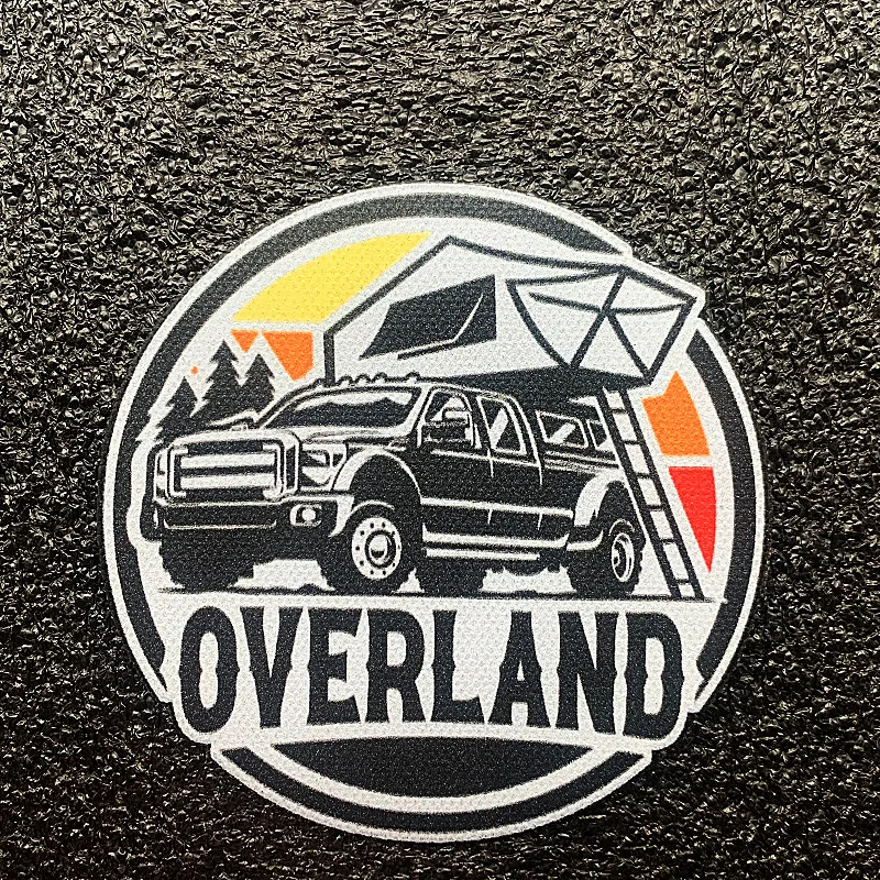 Serie de vehículos todoterreno montañas aventura OVERLAND EXPLORE el mundo insignia todoterreno para bolsa de ropa, decoración DIY, 18 estilos - imagen 4