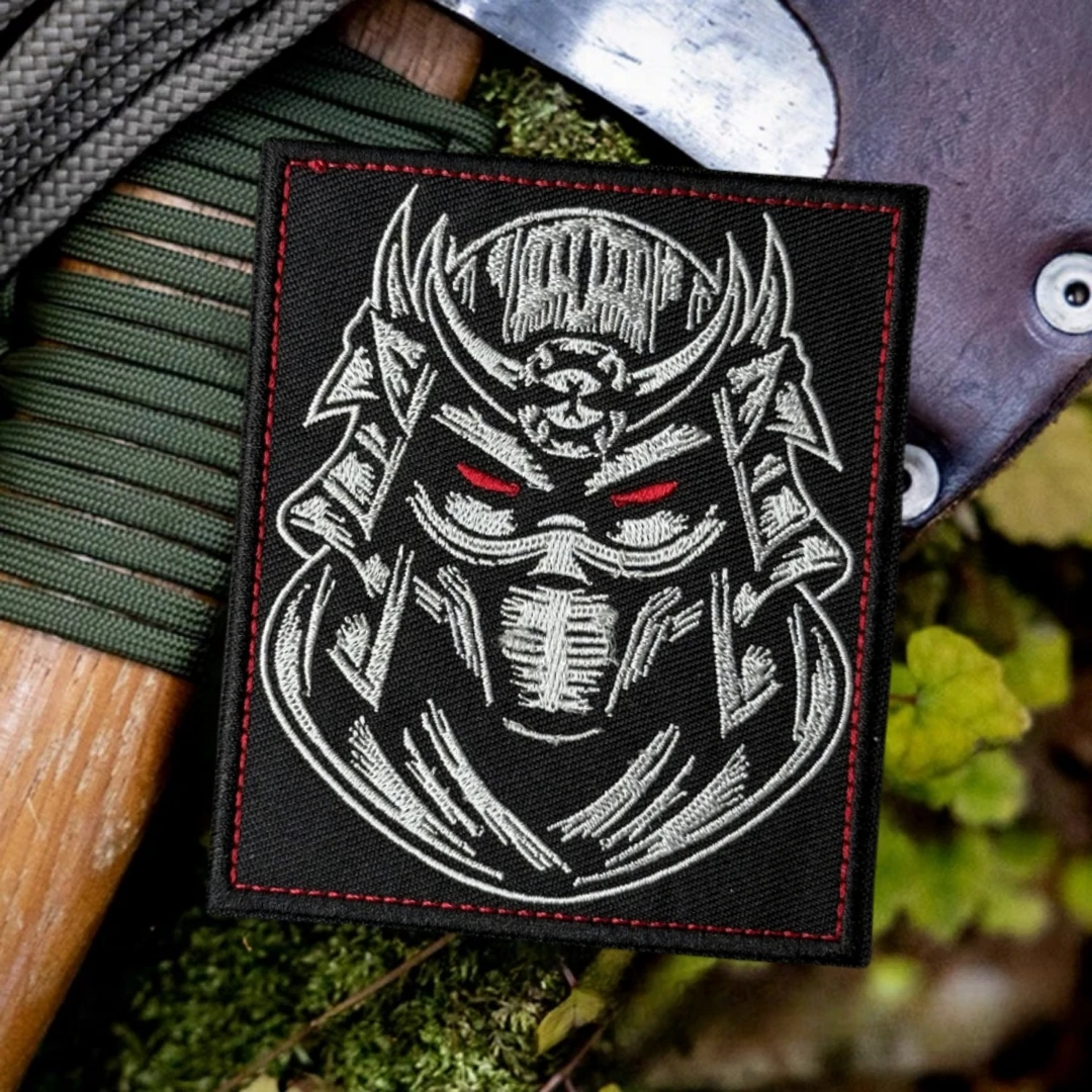 Parche bordado de calavera samurái, apliques de gancho y bucle, insignia de moral, parches tácticos militares para ropa, pegatinas para mochila - imagen 4