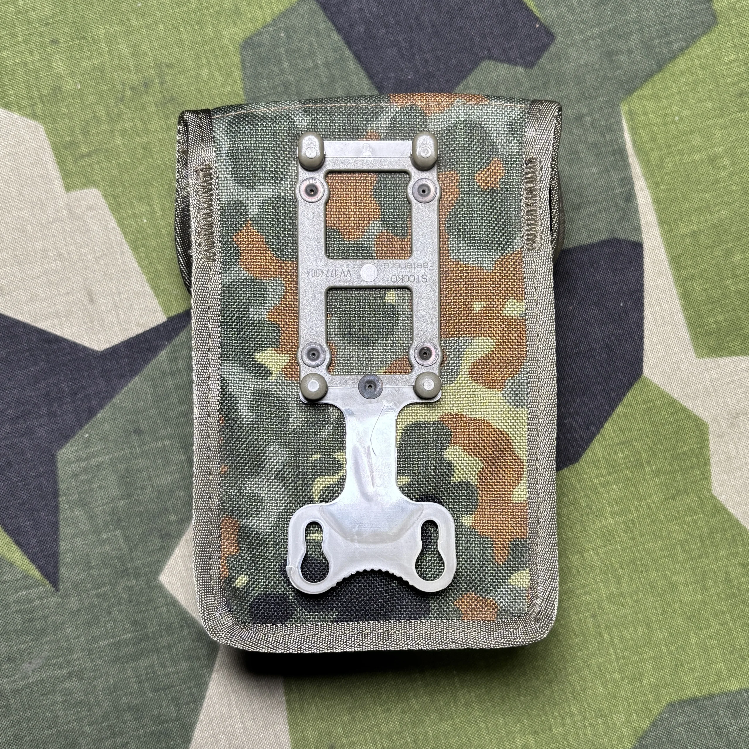 1 bolsa para revistas G3 Flecktarn.