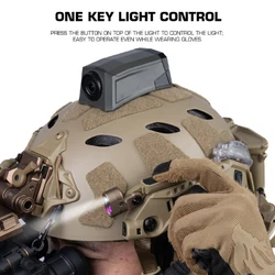 Luz táctica para casco modular con riel ARC y control de tecla