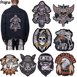 Parche calavera punk bordado para planchar o coser en ropa