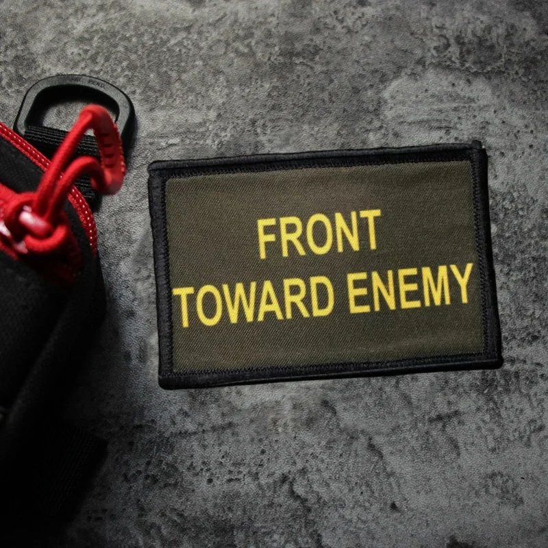 Insignias de moral táctica Front Toward Enemy, parche impreso con gancho y bucle, parches militares, pegatina para mochila para ropa, brazalete - imagen 2