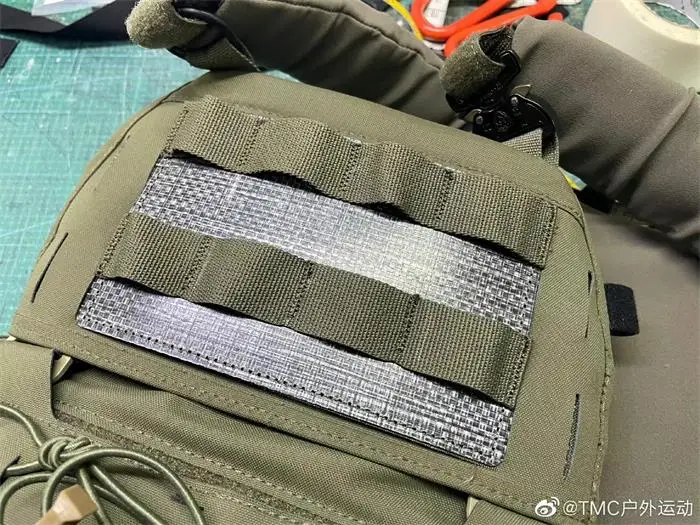 Portaplacas táctico TMC F, Tegris®Adapt MOLLE Panel Ranger Green TMC3659(051626) - imagen 4