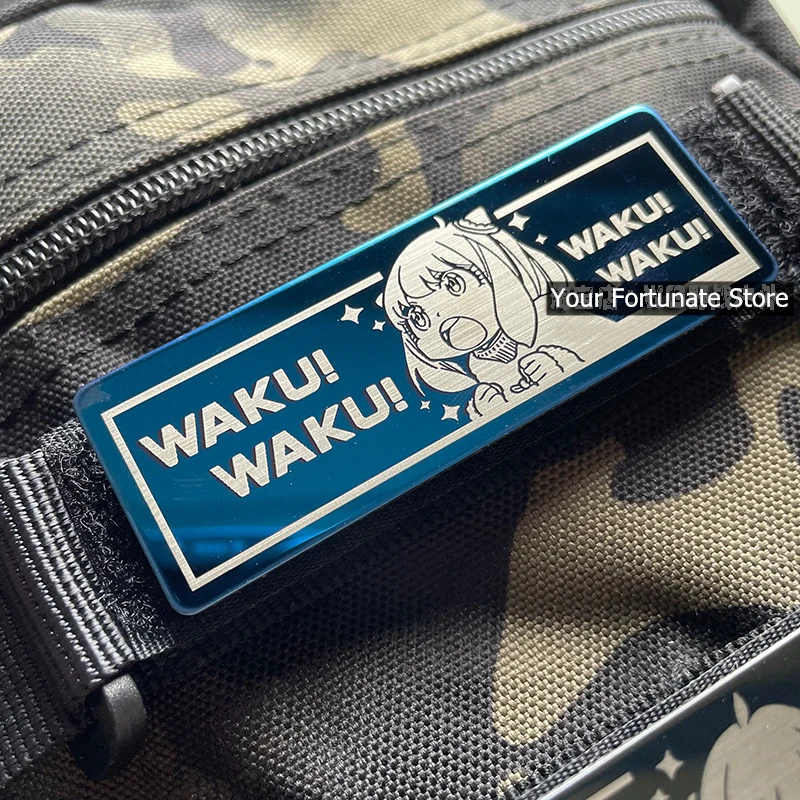 Dibujos animados espía familia Waku bidimensional hermosa chica Anime táctico DIY parche de Metal Base de bucle para decoración de mochila - imagen 4