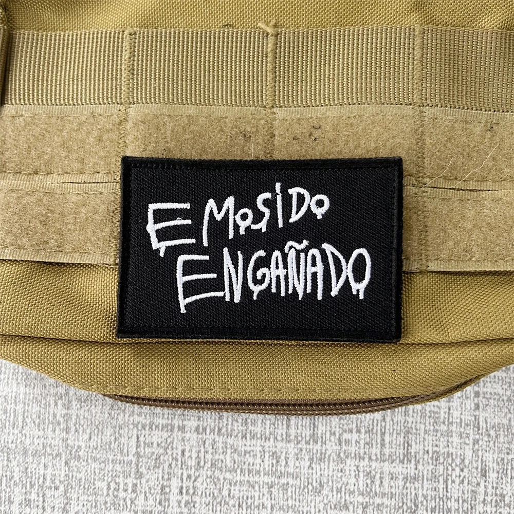 ¿Por qué tan grave? Parche de insignia de moral, divertido brazalete bordado para espalda y cuerpo, mochila táctica militar, pegatina de gancho y bucle - imagen 3