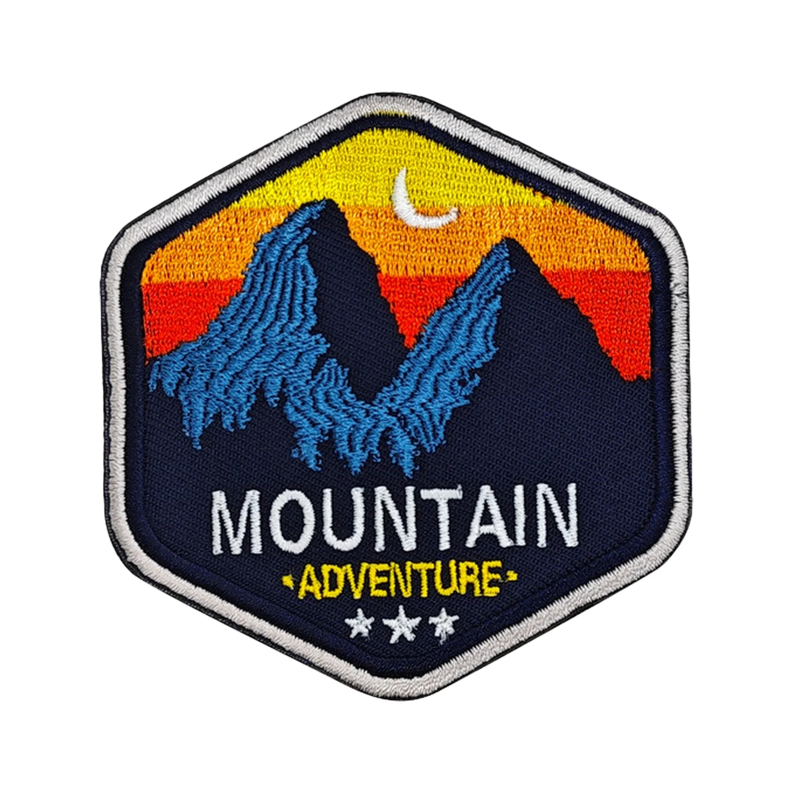 Parche de Velcros con símbolo de aventura en la montaña, sujetador de gancho y bucle para senderismo al aire libre, insignia bordada para mochila táctica Molle