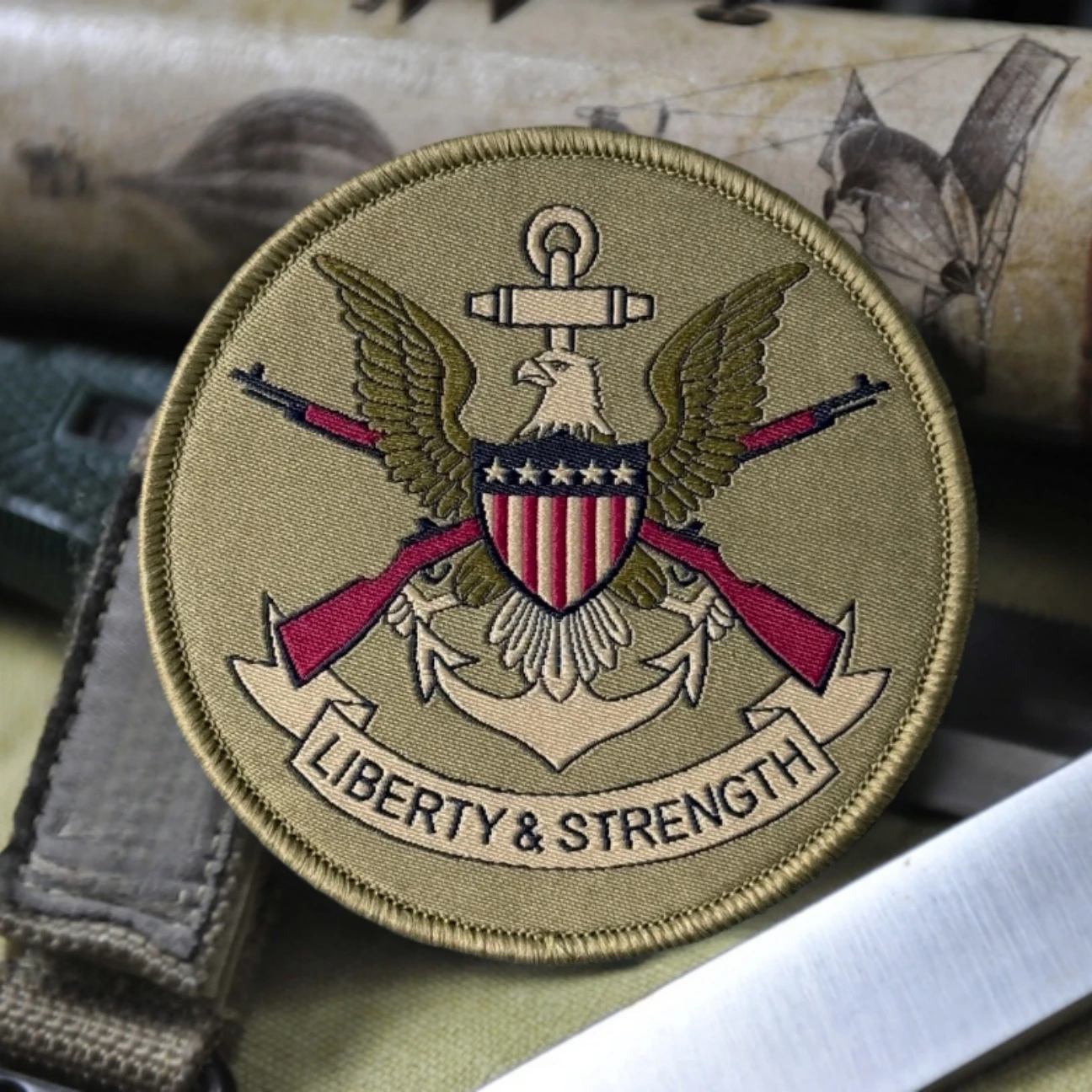 Parche táctico de moral de la bandera de EE. UU. de la libertad y la fuerza, brazalete militar, parches bordados de gancho y bucle para ropa, pegatina para mochila - imagen 4