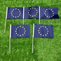 Bandera europea pequeña 14x21cm ondeable a mano