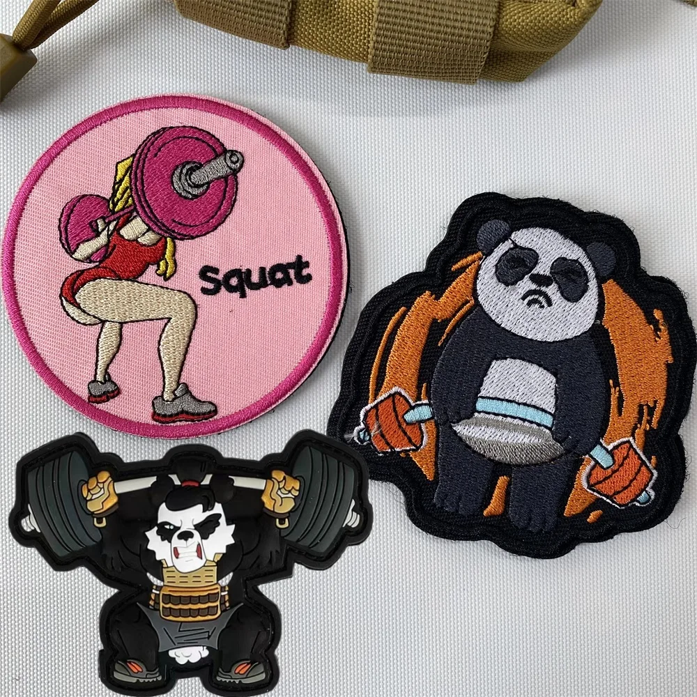 Fitness levantamiento de pesas Panda mono gancho y bucle chica Sexy levantamiento de pesas bordado parche mancuerna PVC mochila táctica pegatina - imagen 3